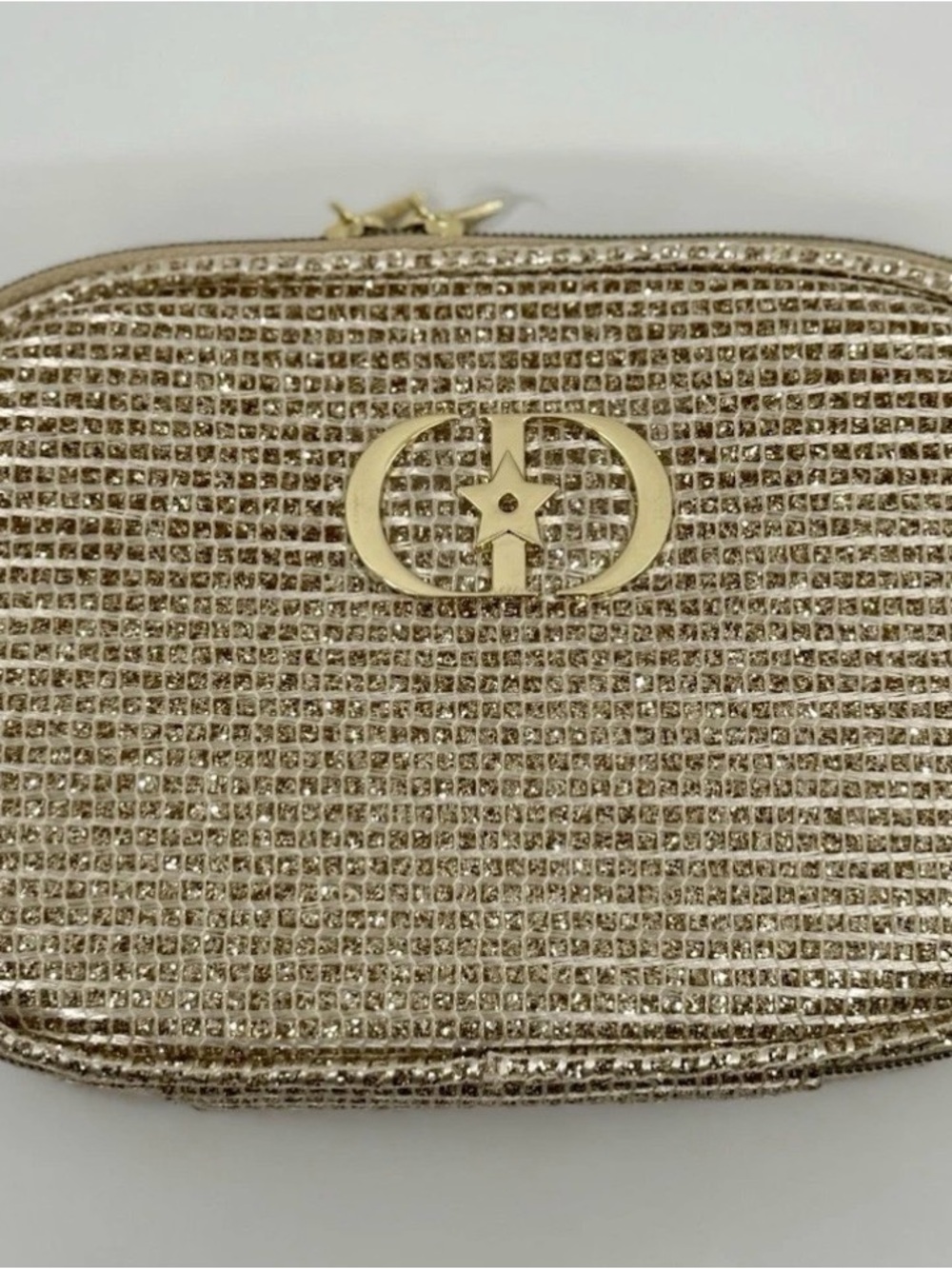 New in Box Dior GWP Gold Metallic Woven Top-Handle Cosmetic Bag Holiday 2025 - Picture 4 of 8